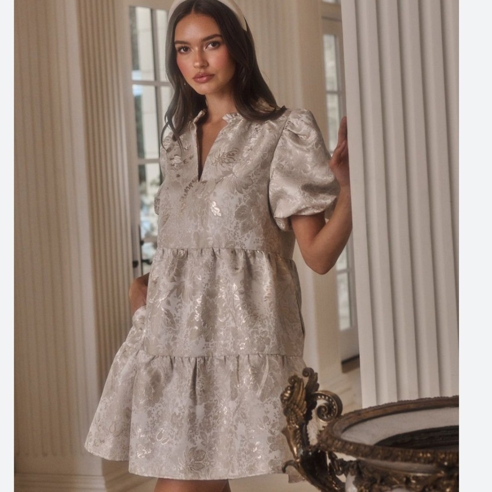 THML Champagne Damask Tiered Puff Sleeve Dress Pockets HOCO Wedding Guest S